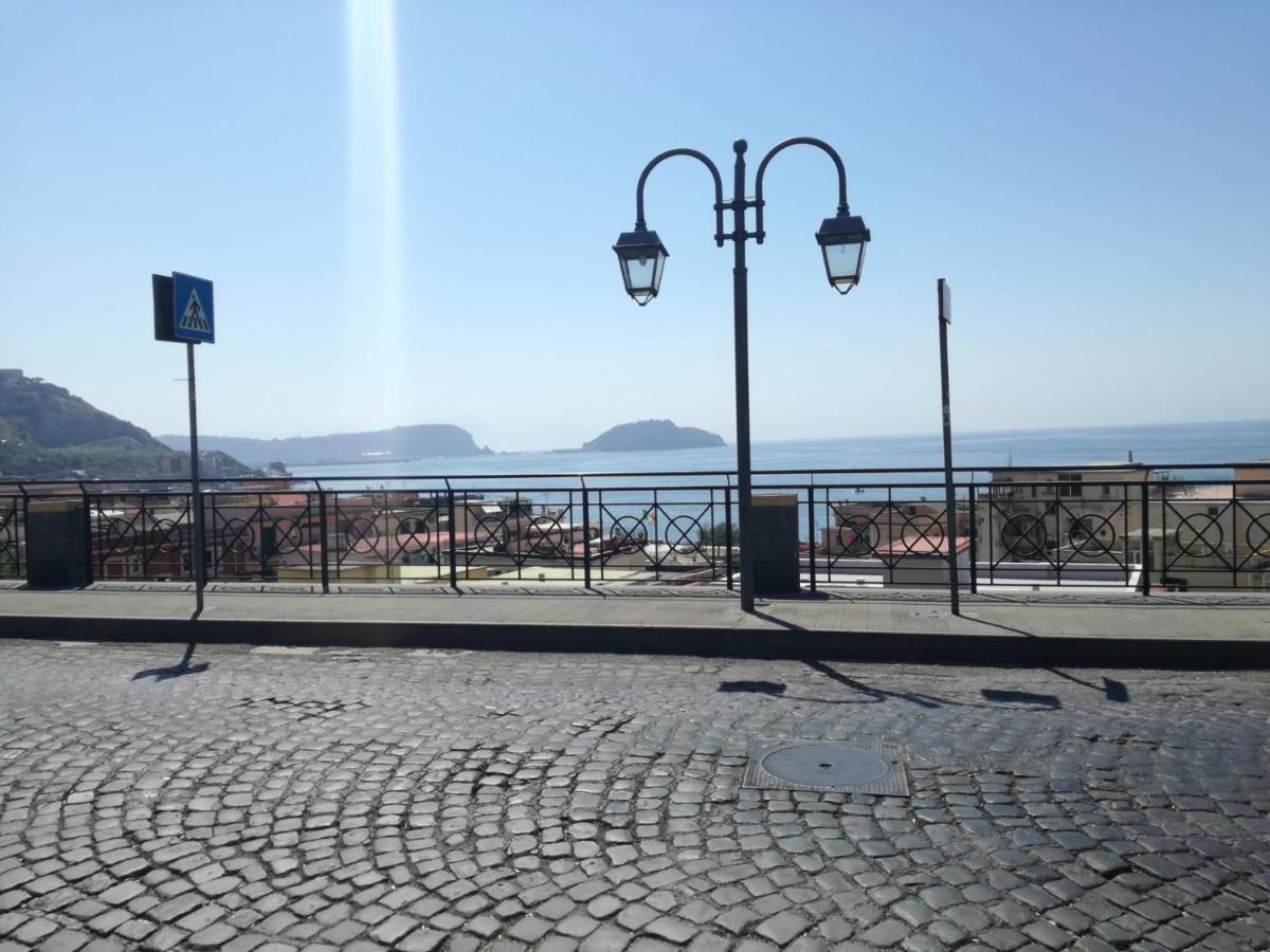 Il Rifugio 21 Hotel Pozzuoli Buitenkant foto